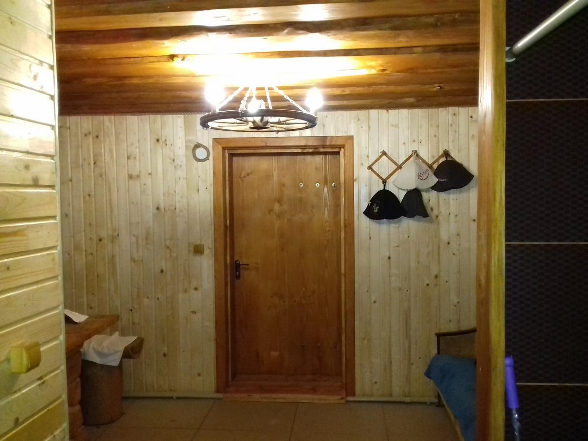 Cottage V Gorakh Izky Exterior foto